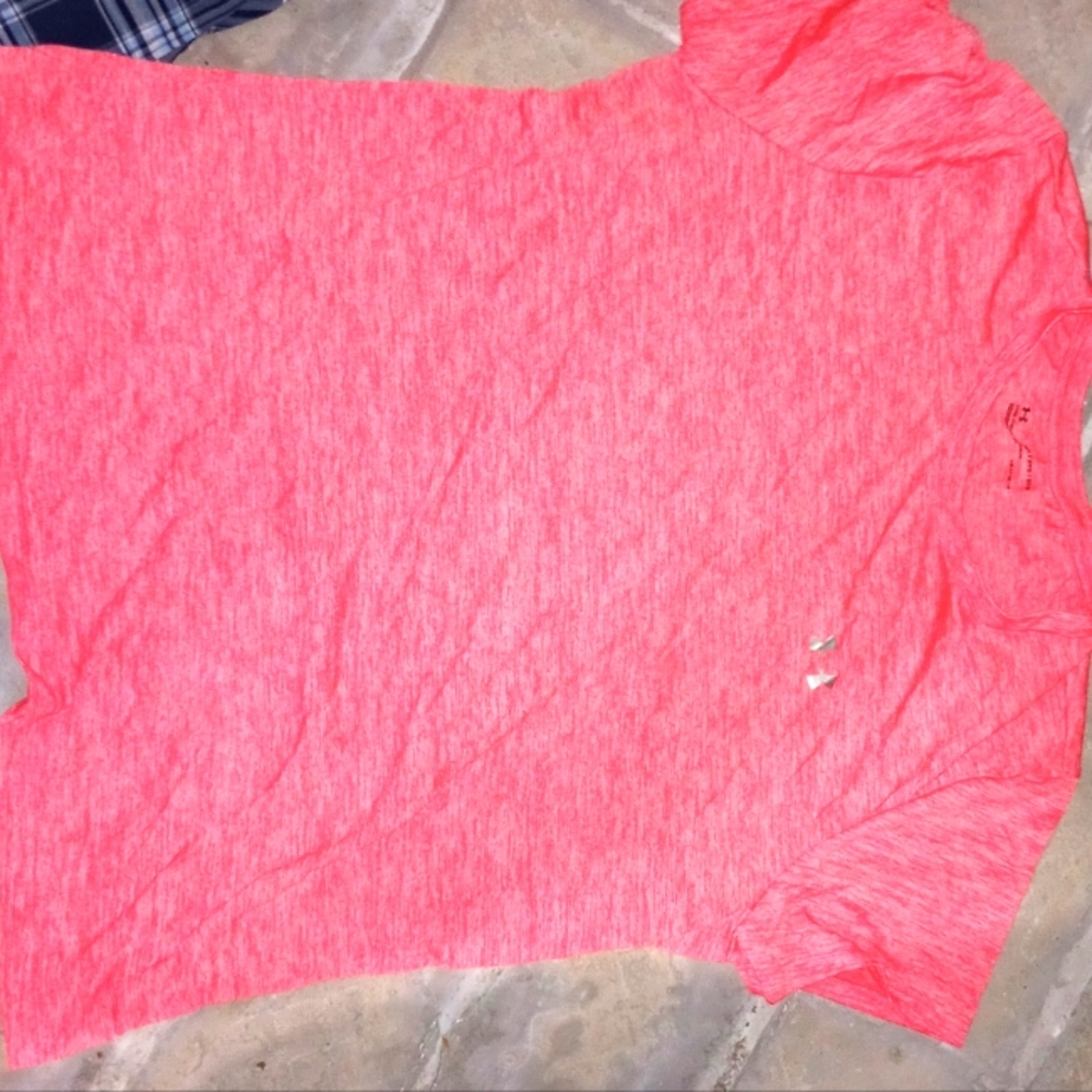 Woman short sleeve under armour pink